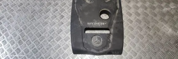 Mercedes-Benz C W205 Engine cover (trim) A2740106807