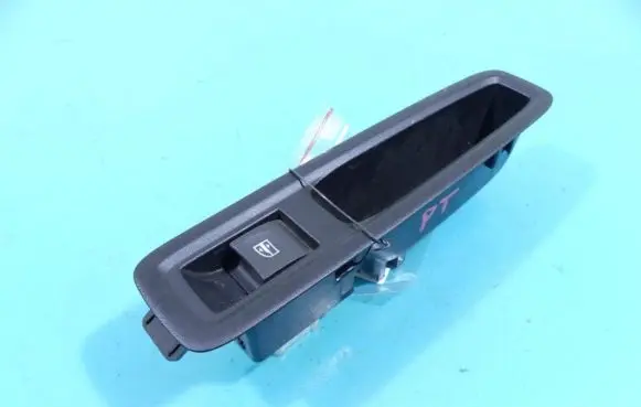 Dacia Sandero III Electric window control switch 829600971R IMPRK1266153