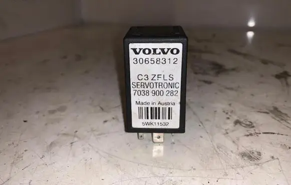 Volvo XC90 Other relay 30658312 A6616
