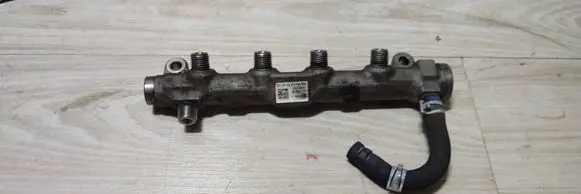Fuel main line pipe