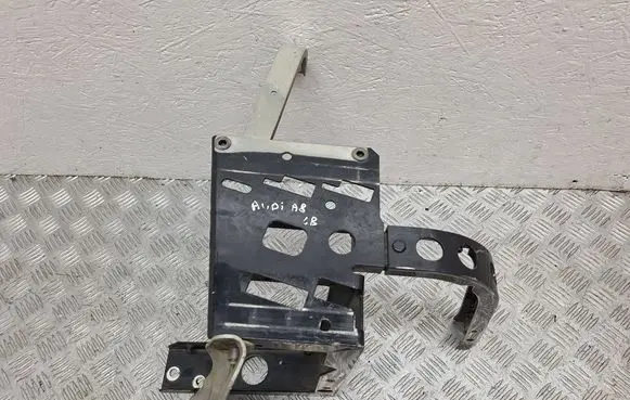 Audi A8 S8 D2 4D Fender mounting bracket 4D0821138AM 4D0821138AL 4D0265335