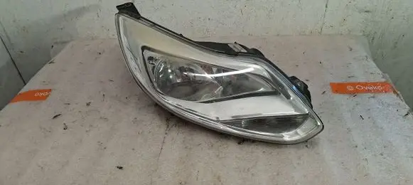 Ford Focus Headlight/headlamp BM5113W029AF