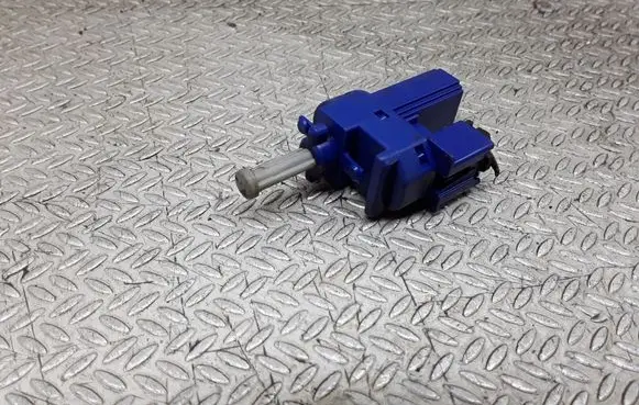 Clutch pedal sensor