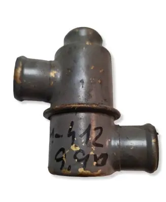 Moskvich 412 Thermostat housing 5D800