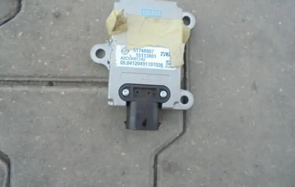 Alfa Romeo 159 ESP acceleration yaw rate sensor 51748607