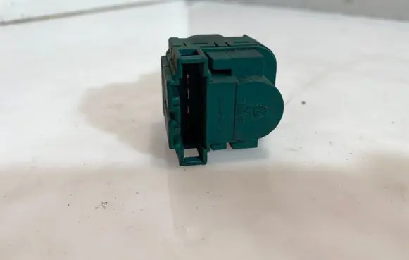 Volkswagen Golf IV Brake pedal sensor switch 1C0945511A