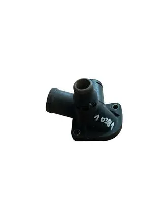 Volkswagen PASSAT B5 Engine coolant pipe/hose 06B121133A