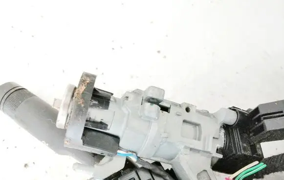 Chevrolet Orlando Ignition lock contact 20939745 12860222116