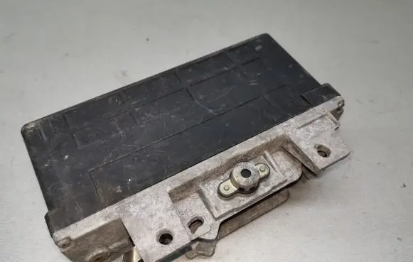 Mercedes-Benz E W124 ABS control unit/module 0055452132