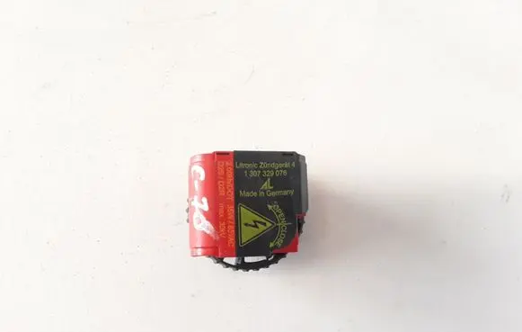 Volvo C70 Xenon control unit/module 307329076