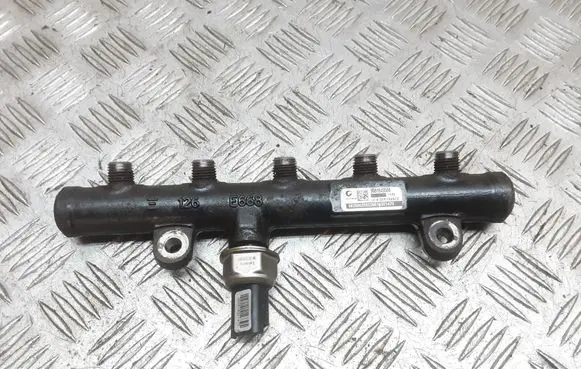 Ford Mondeo Mk III Fuel main line pipe 9681649580