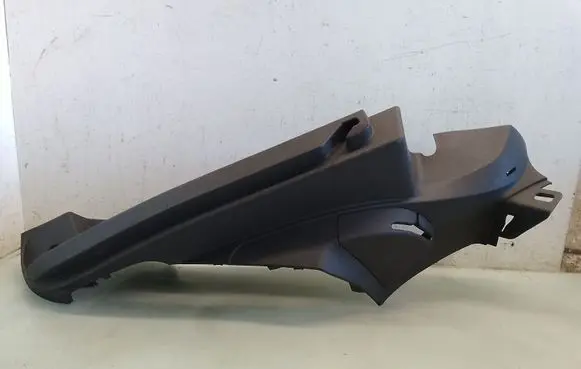 Ford Focus Parcel shelf load cover mount bracket 4M51A46808A