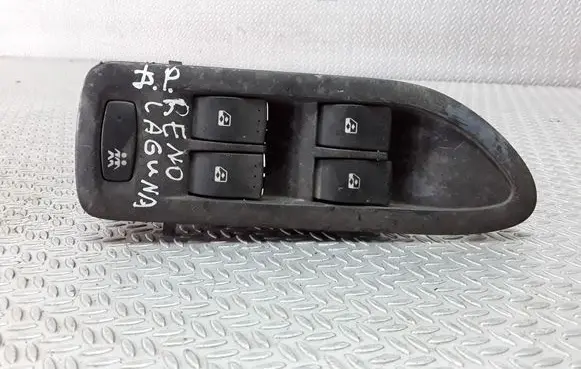 Renault Laguna II Electric window control switch