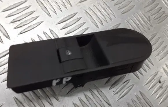 Opel Astra H Quarter vent window switch 13183675