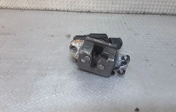 Toyota Auris 150 Tailgate/trunk/boot lock/catch/latch 