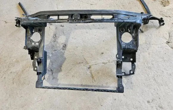 Mercedes-Benz GL X166 Radiator support slam panel A1666205901