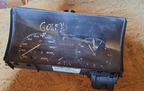Volkswagen Golf II Speedometer (instrument cluster) 191919033LR 191919059AB