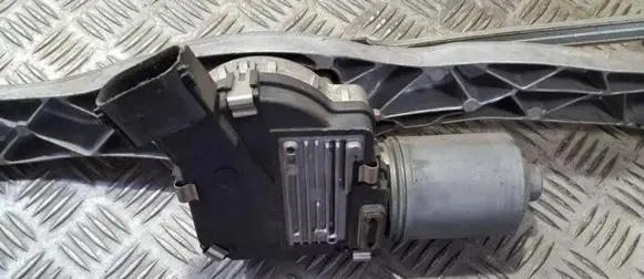 BMW 7 E65 E66 Wiper motor