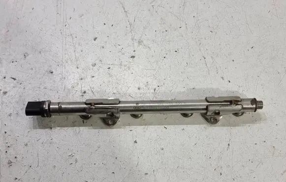 Fuel main line pipe