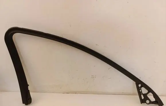 Opel Insignia A Front door window/glass frame 360583280 013256885