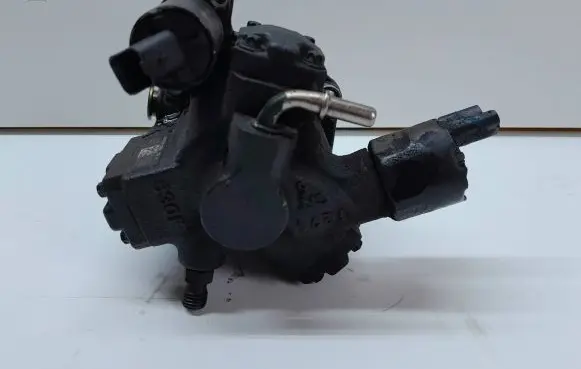 Volvo V50 Vacuum pump