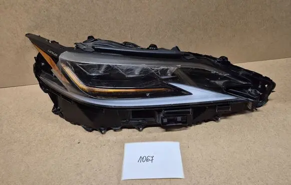 Lexus ES 300h (7th Gen) Headlight/headlamp ESVLL