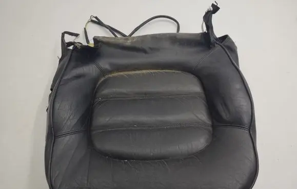 Peugeot 406 Front passenger seat console base 1866637000