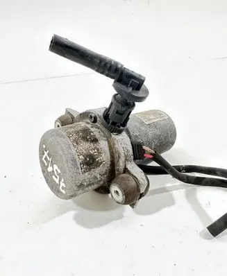 BMW 3 F30 F35 F31 Vacuum pump 484375115 86422915