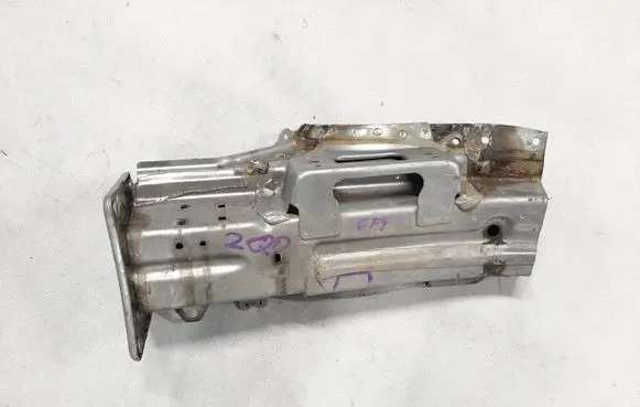 Audi A1 Front side member 2Q0804132