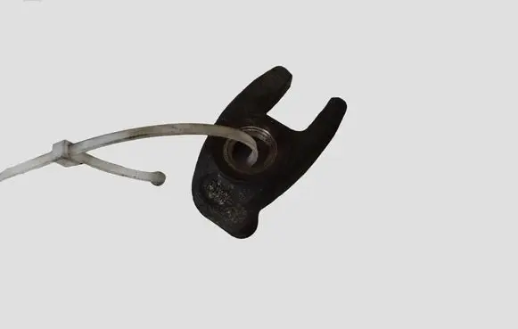 Nissan Qashqai Fuel Injector clamp holder