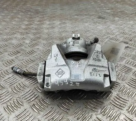 Nissan Juke II F16 Front brake caliper 4101100Q2B