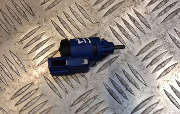 Clutch pedal sensor