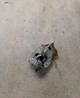 Mercedes-Benz E W124 Front door lock