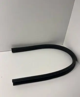 Porsche Macan (95B) Engine compartment rubber 95b823737