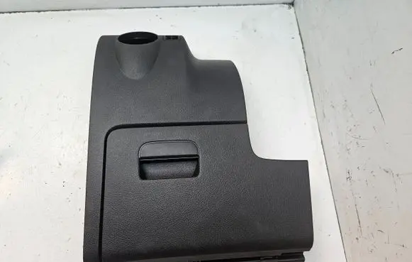 Volkswagen Tiguan Dashboard lower bottom trim panel 5M1858210A
