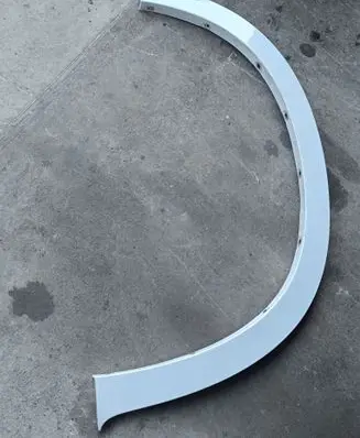 Front arch trim
