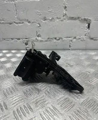 BMW 3 F30 F35 F31 Current control relay 9296152