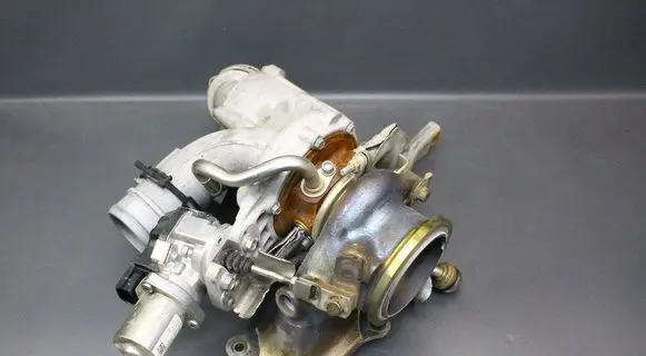 Volkswagen Jetta VI Turbo 06K145701R 8178080011 MGT1446