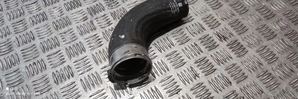 Volvo V60 Intercooler hose/pipe 31657743