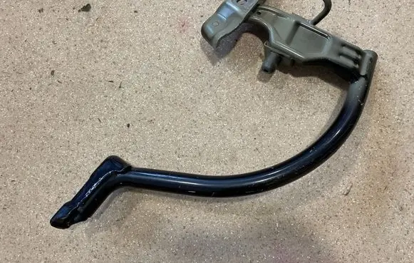 Volkswagen PASSAT B8 Tailgate/trunk/boot hinge 3G5827302A