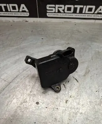 Mercedes-Benz E W211 other engine part A6421500394