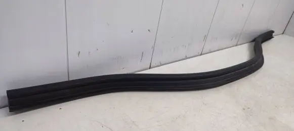 Audi A6 S6 C7 4G Engine compartment rubber 4G0823723