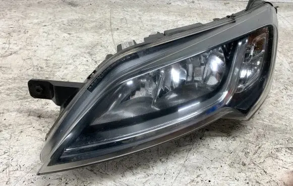 Peugeot Boxer Headlight/headlamp 48110748