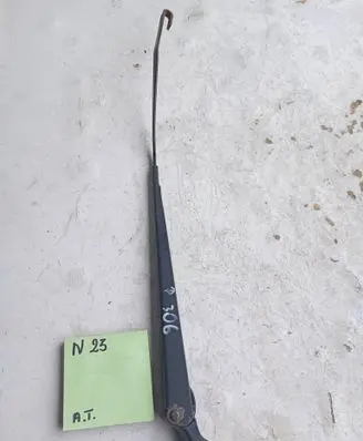 Peugeot 206 Front wiper blade arm 864545667