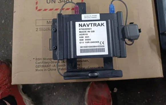 Maserati Ghibli GPS navigation control unit/module 670030921 10R048369 301500100