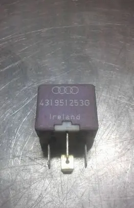 Skoda Superb B5 (3U) Other relay 431951253G