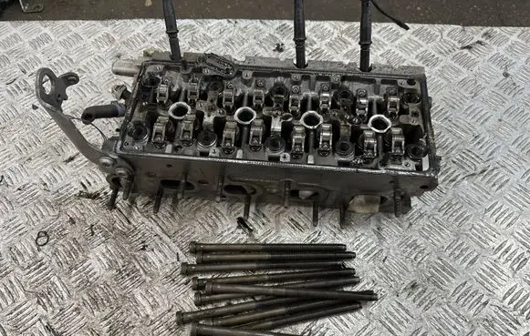 Audi A6 S6 C7 4G Engine head CNH