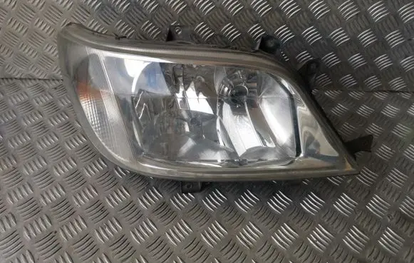 Mercedes-Benz Sprinter W901 W902 W903 W904 Headlight/headlamp