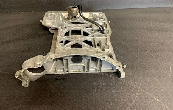 Jaguar XF X250 Oil sump 9X2Q6U004CB