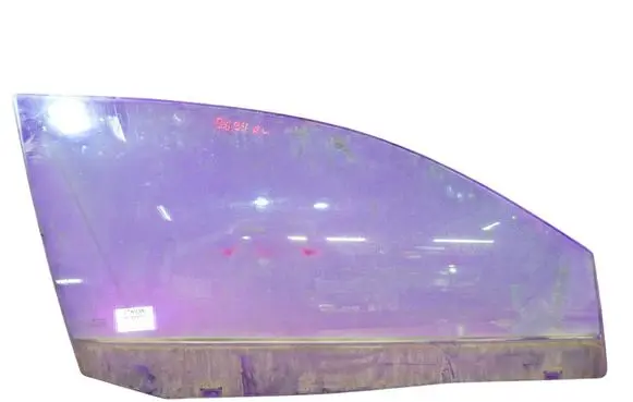 Seat Ibiza III (6L) Front door window glass four-door